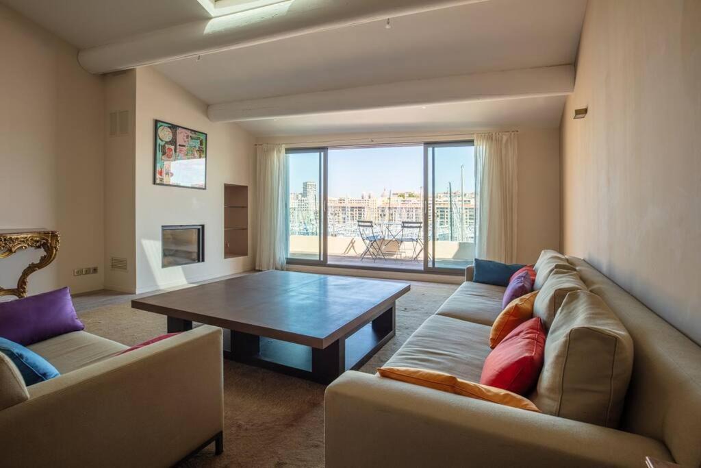 Photo of Livingroom in Saint-Victor