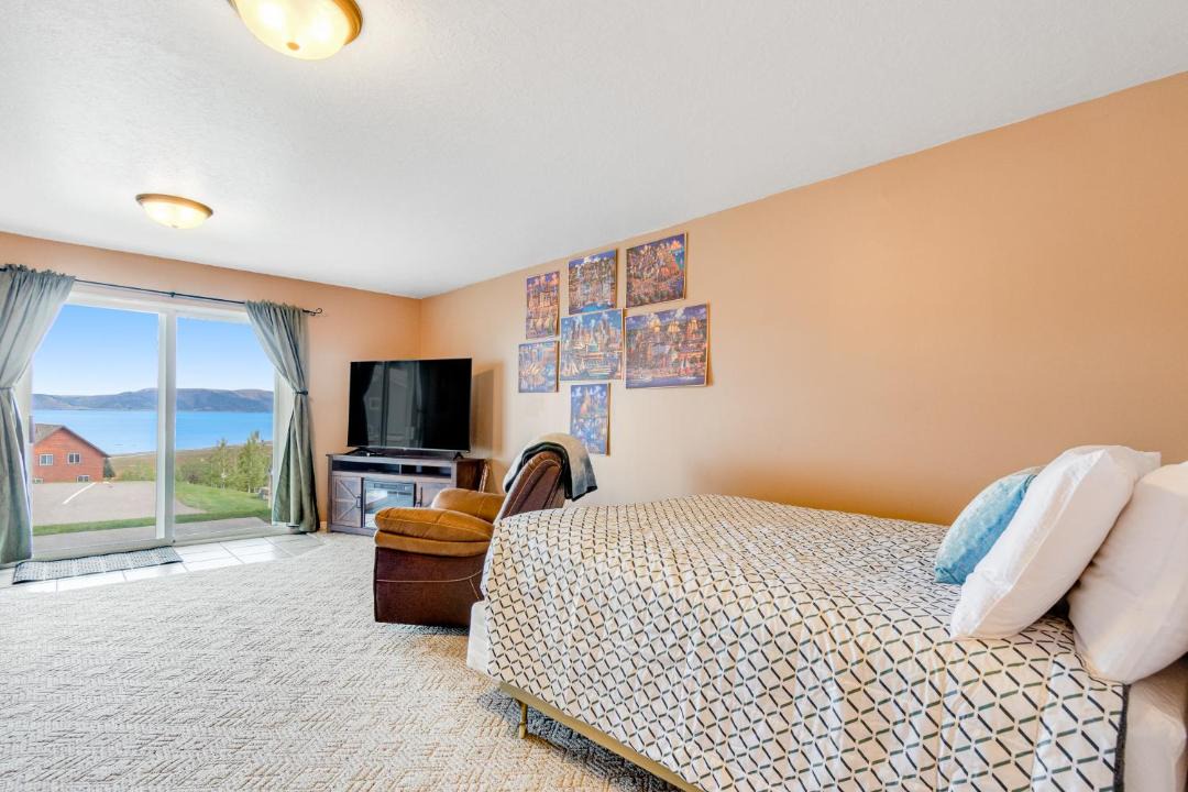 Photo of Bedroom in Harbor Village