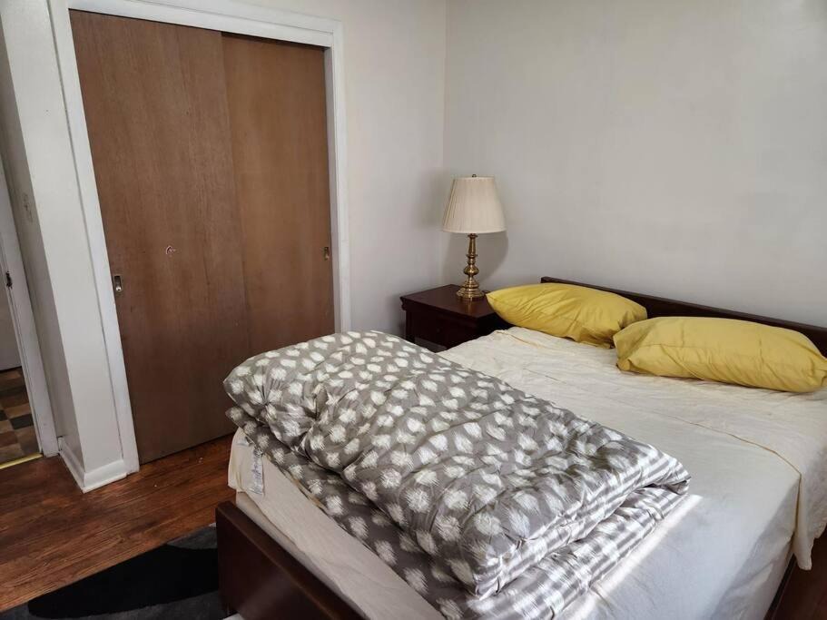Photo of Bedroom in Colgate