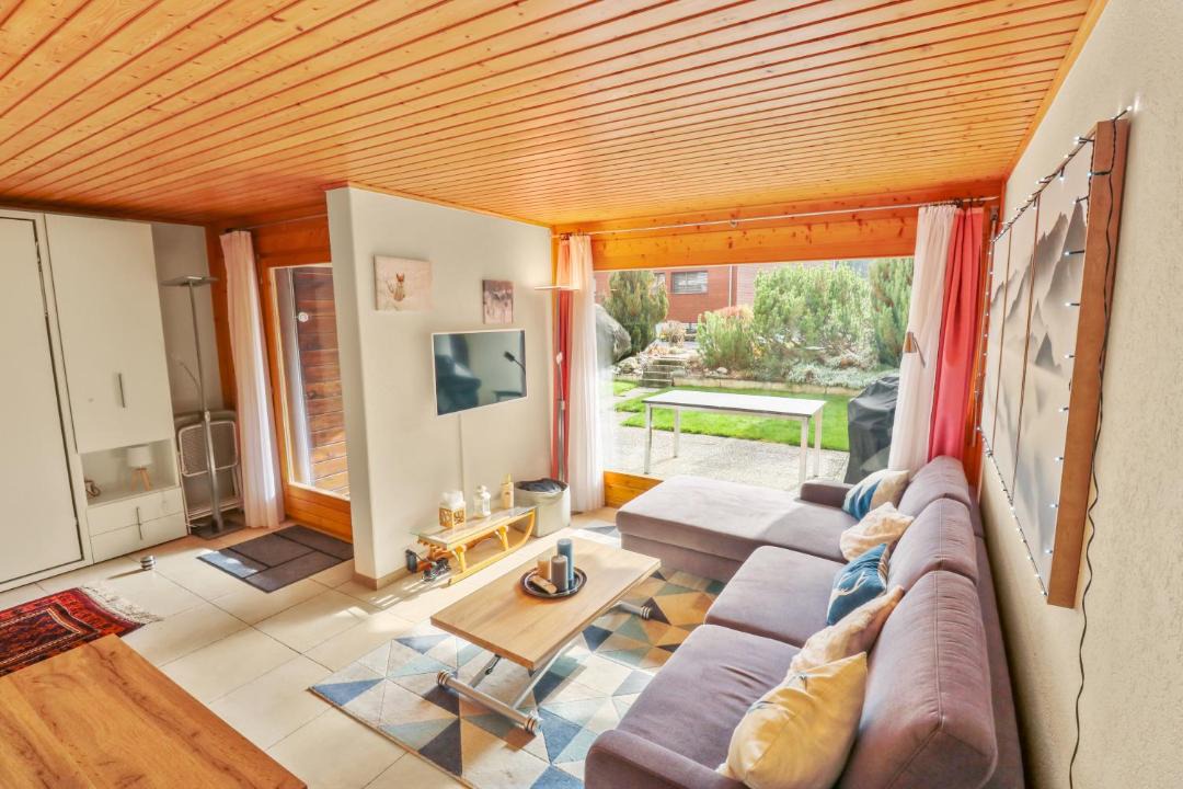 Photo of Livingroom in Lens