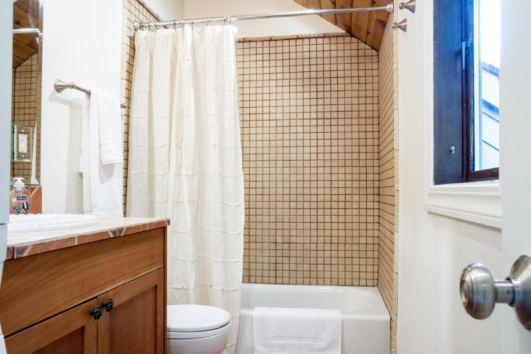 Photo of Bathroom in Deming