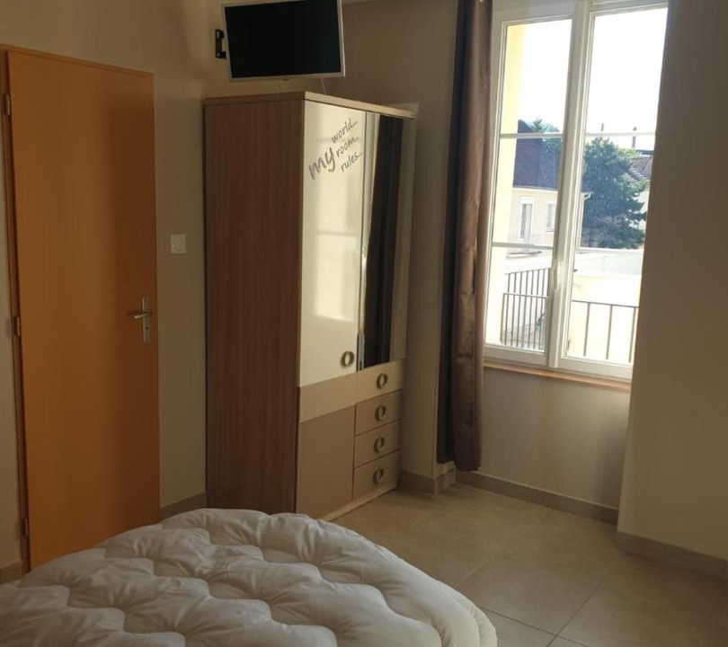 Photo of Bedroom in Le Creusot