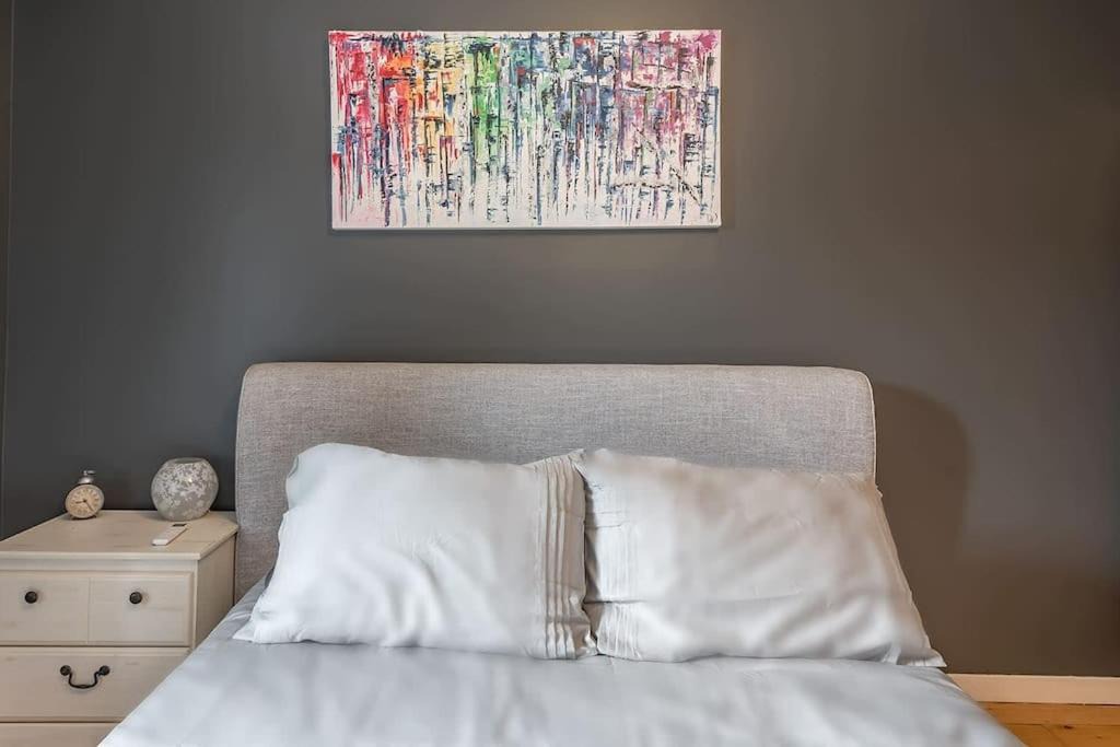 Photo of Bedroom in Gay Village