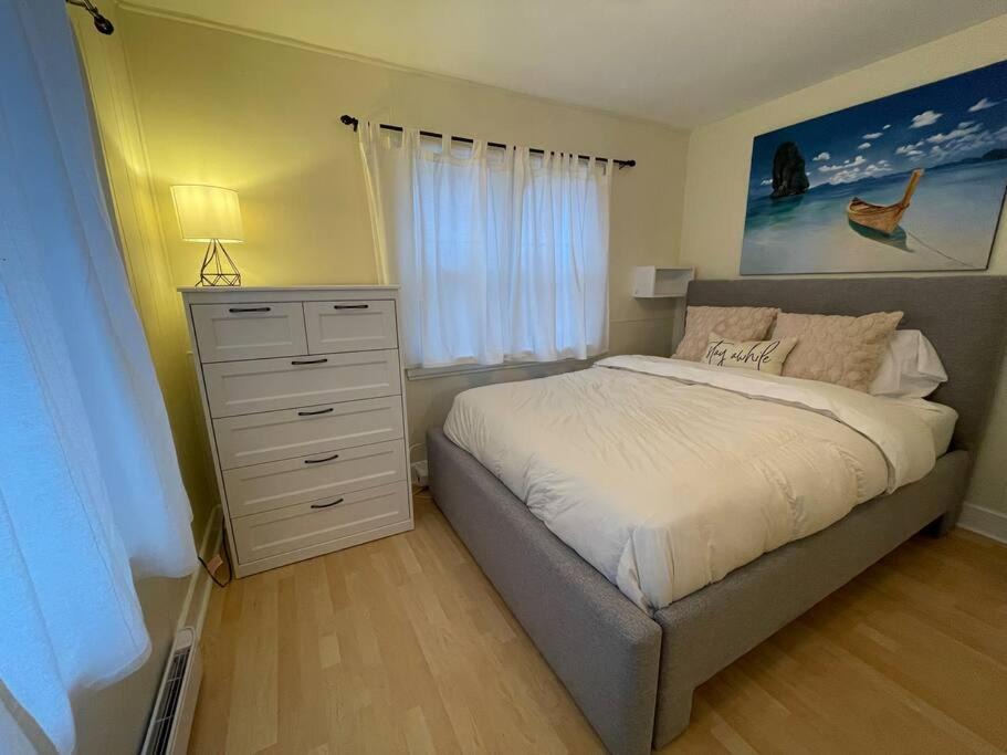 Photo of Bedroom in Port Williams