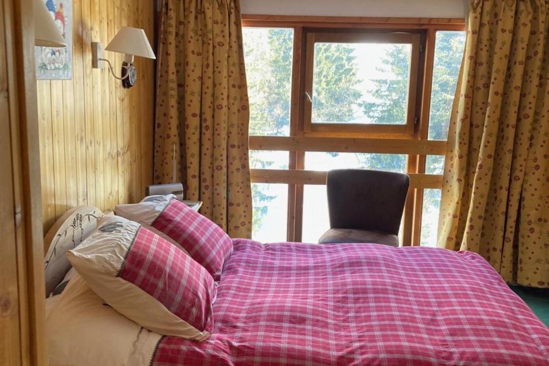 Photo of Bedroom in Arc-1800