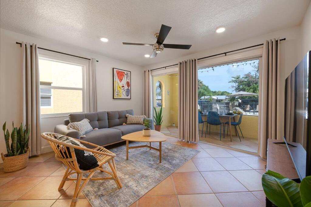 Photo of Livingroom in Sarasota