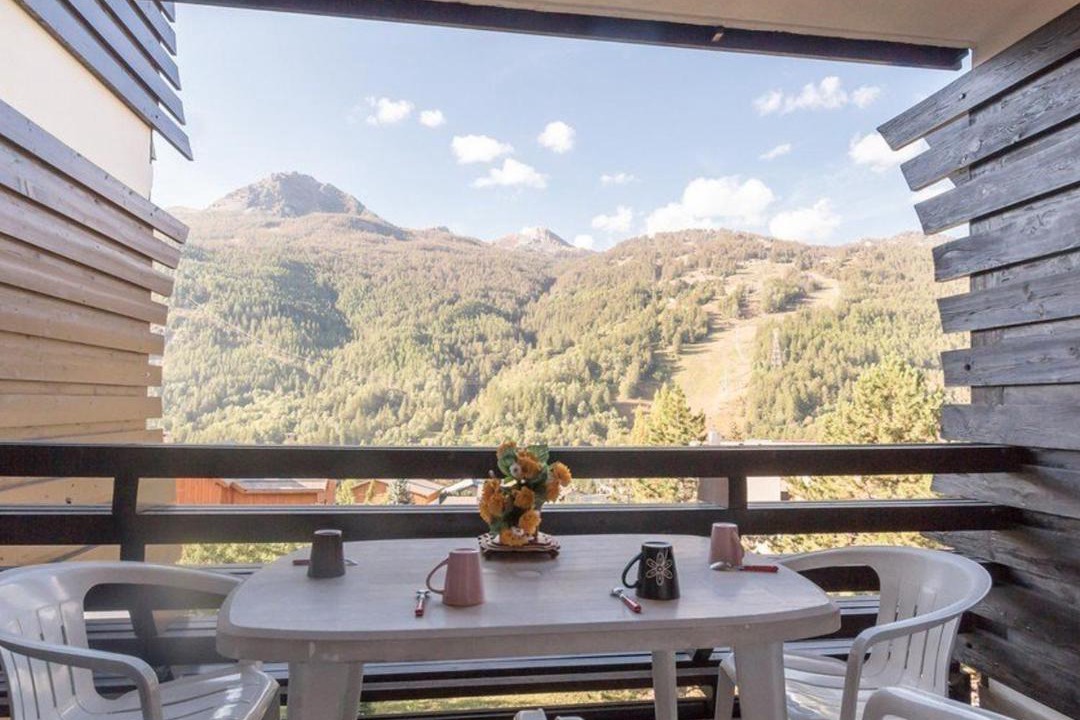 Photo of Patio Balcony in Saint-Chaffrey