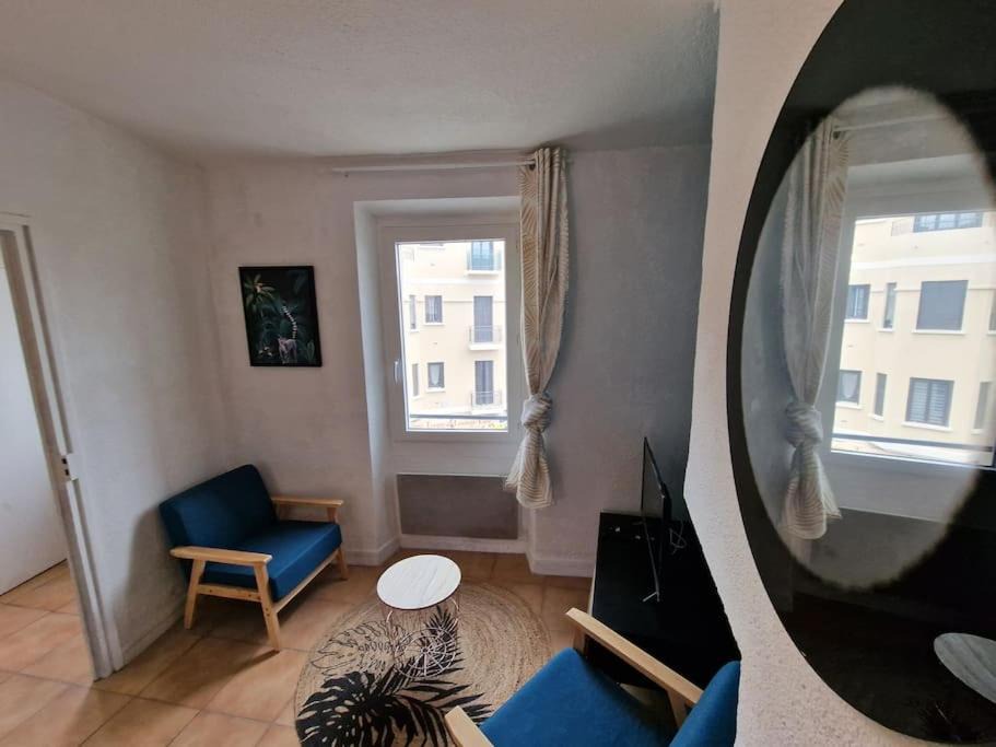 Photo of Livingroom in Saint-Mathieu