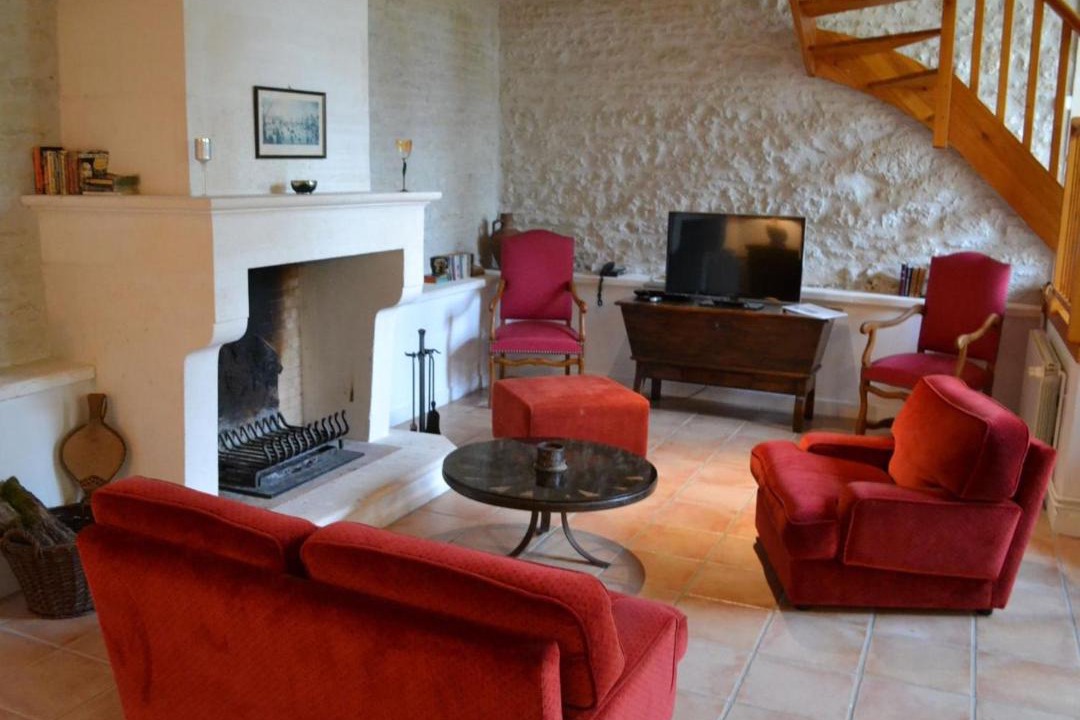 Photo of Livingroom in Saint-Cybardeaux