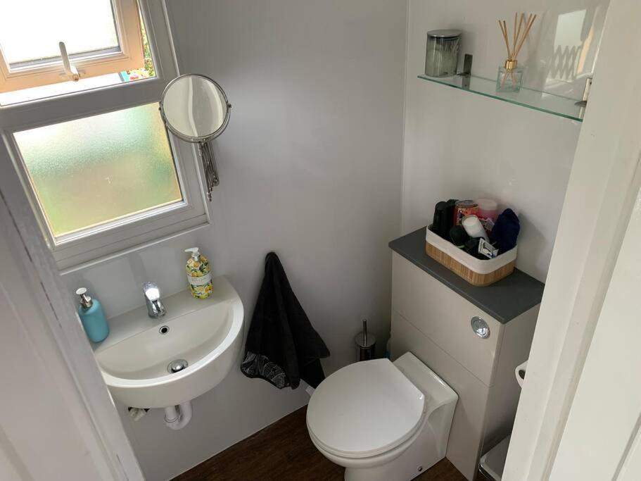 Photo of Bathroom in Aust