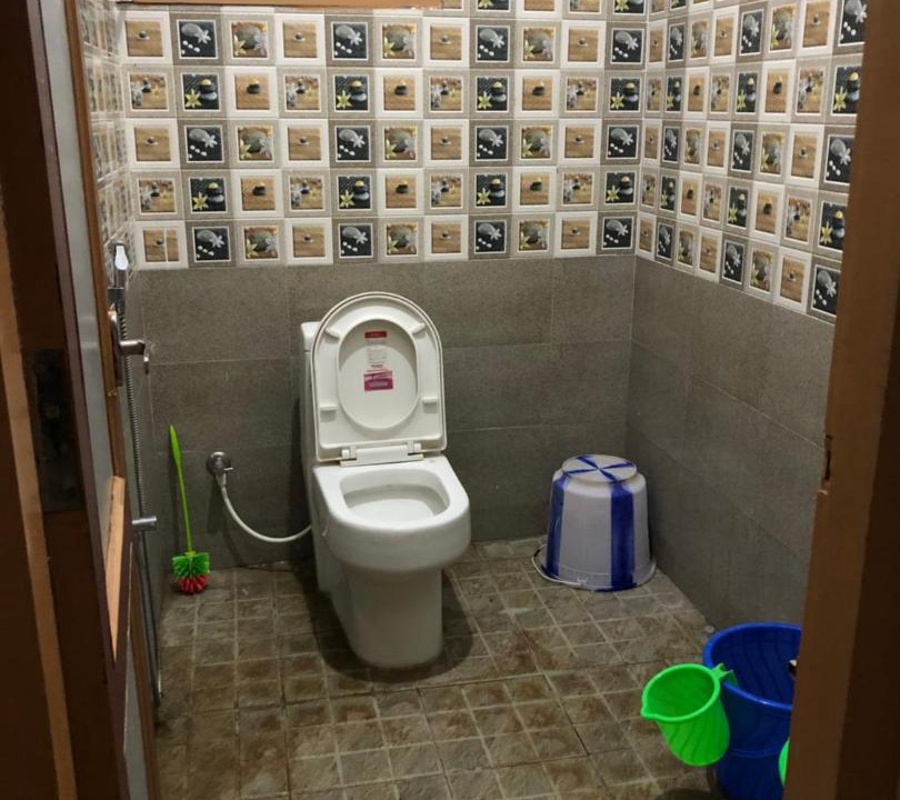 Photo of Bathroom in Courtallam