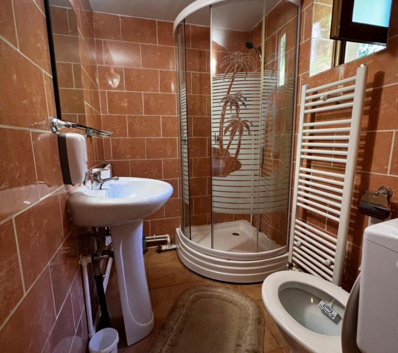Photo of Bathroom in Rausor