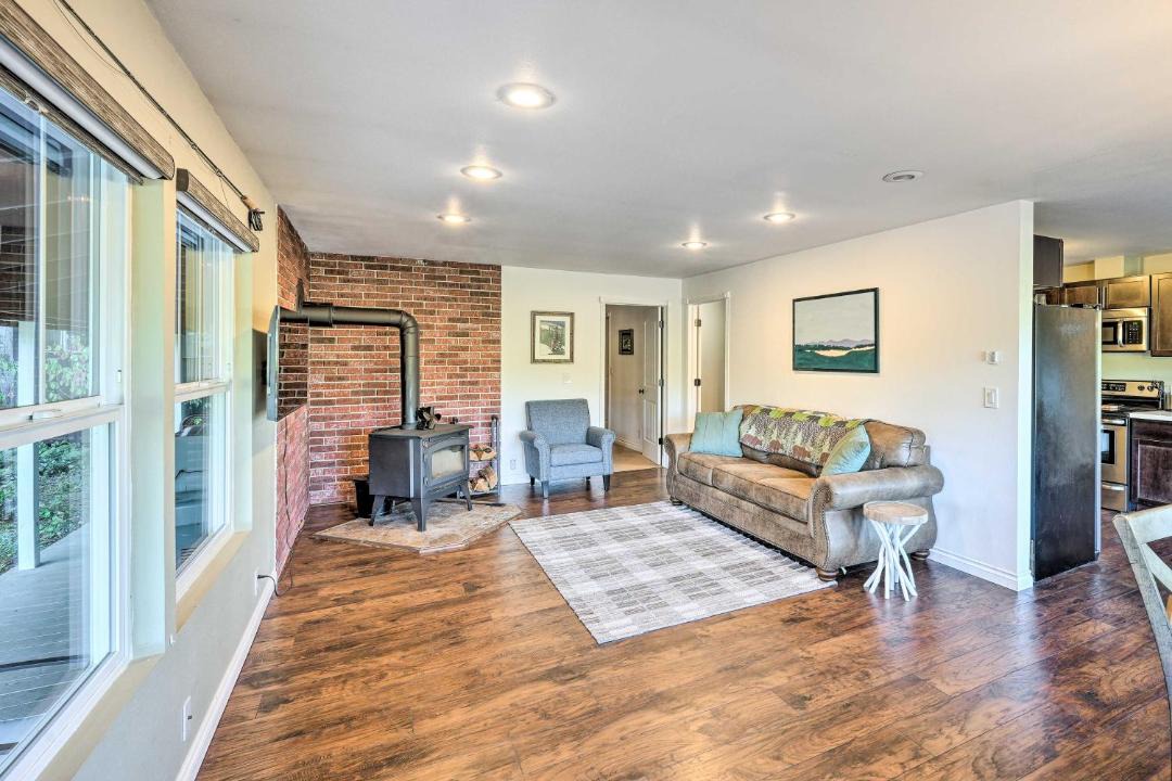 Photo of Livingroom in Concrete