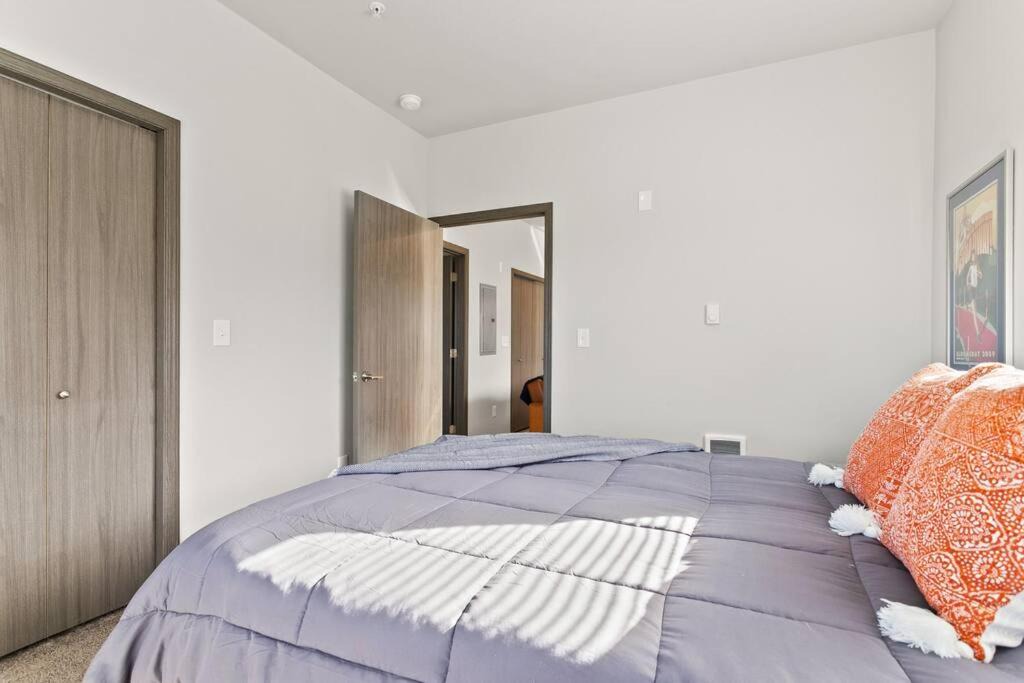 Photo of Bedroom in South Perry District