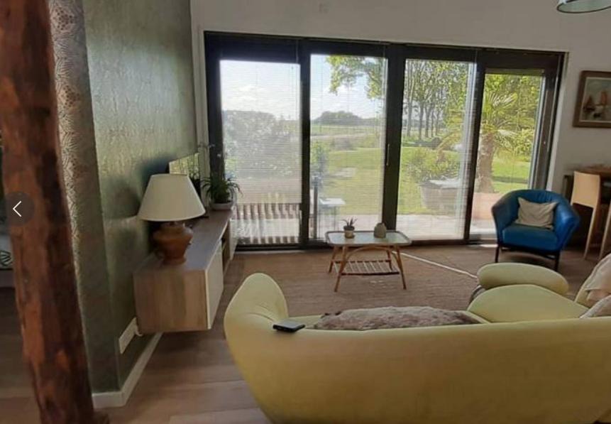 Photo of Livingroom in Eext