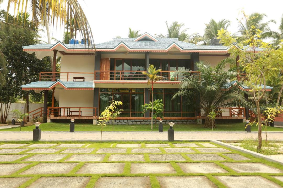 Photo of Buildings in Poovar