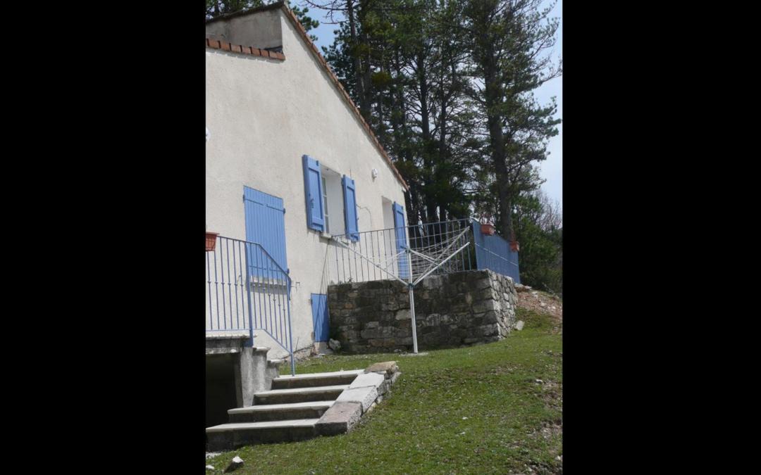 Photo of Buildings in Brenon