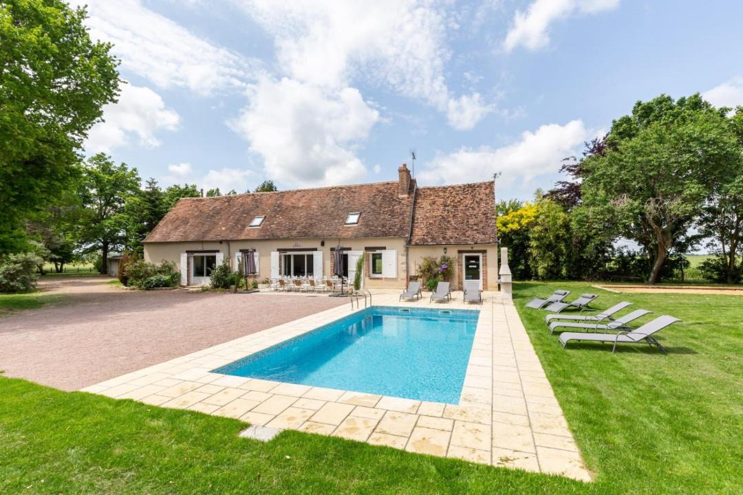 Photo of Outdoor in Courtemaux