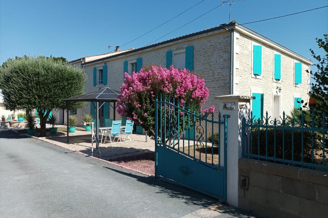Photo of Others in Saint-Hilaire-la-Palud