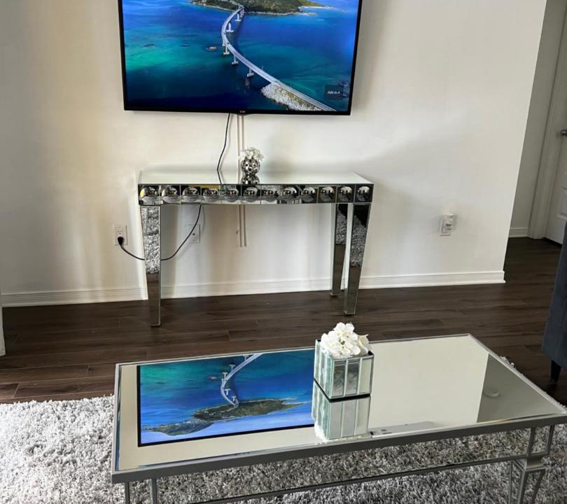 Photo of Livingroom in Aylmer
