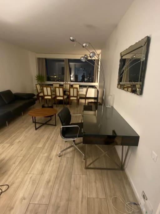 Photo of Livingroom in Puteaux