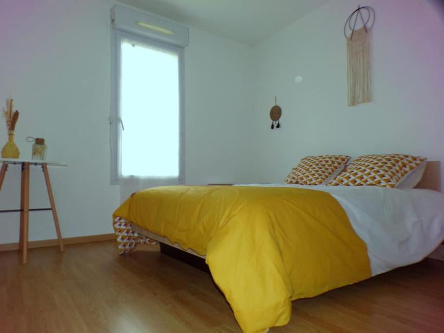 Photo of Bedroom in Langon