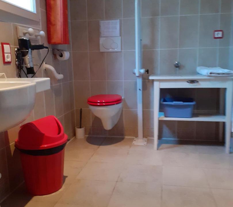 Photo of Bathroom in Meyrals