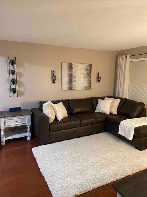Photo of Livingroom in Clarkston