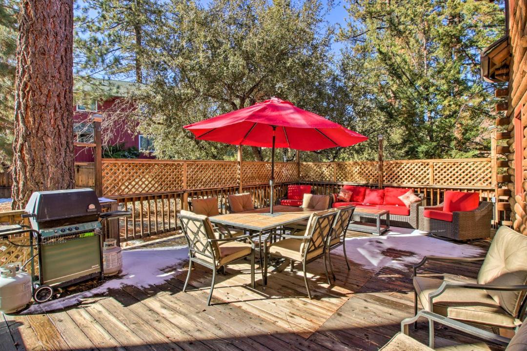 Photo of Patio Balcony in Pine Mountain Club