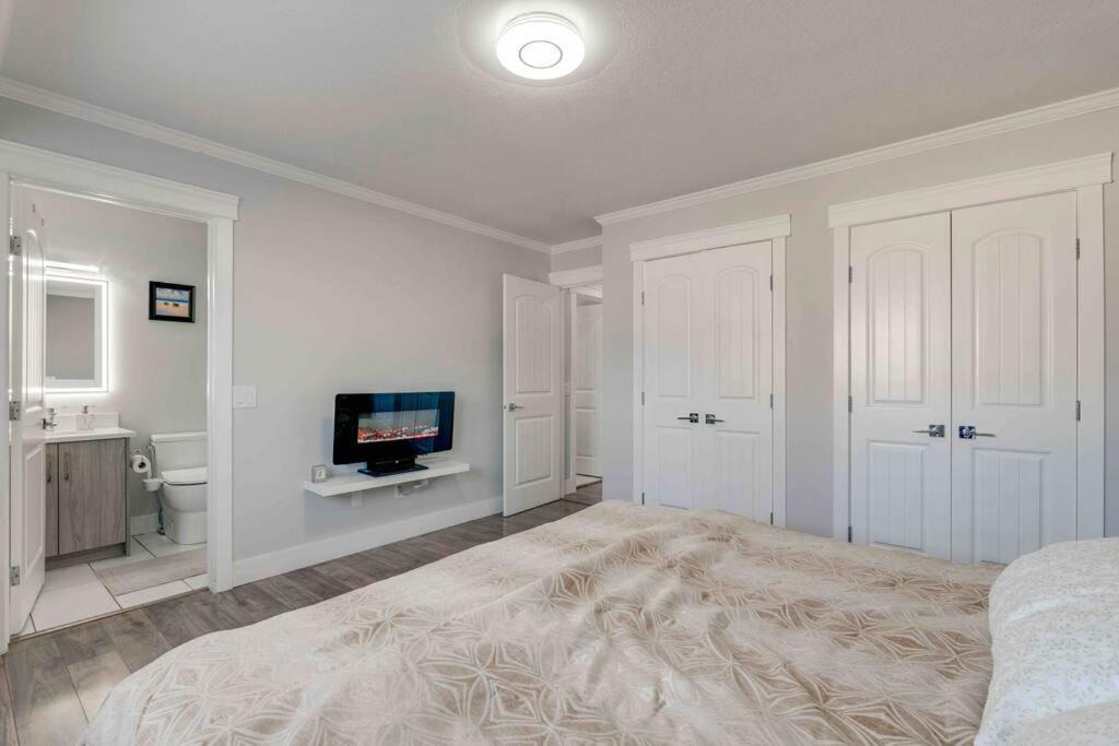 Photo of Bedroom in Calgary