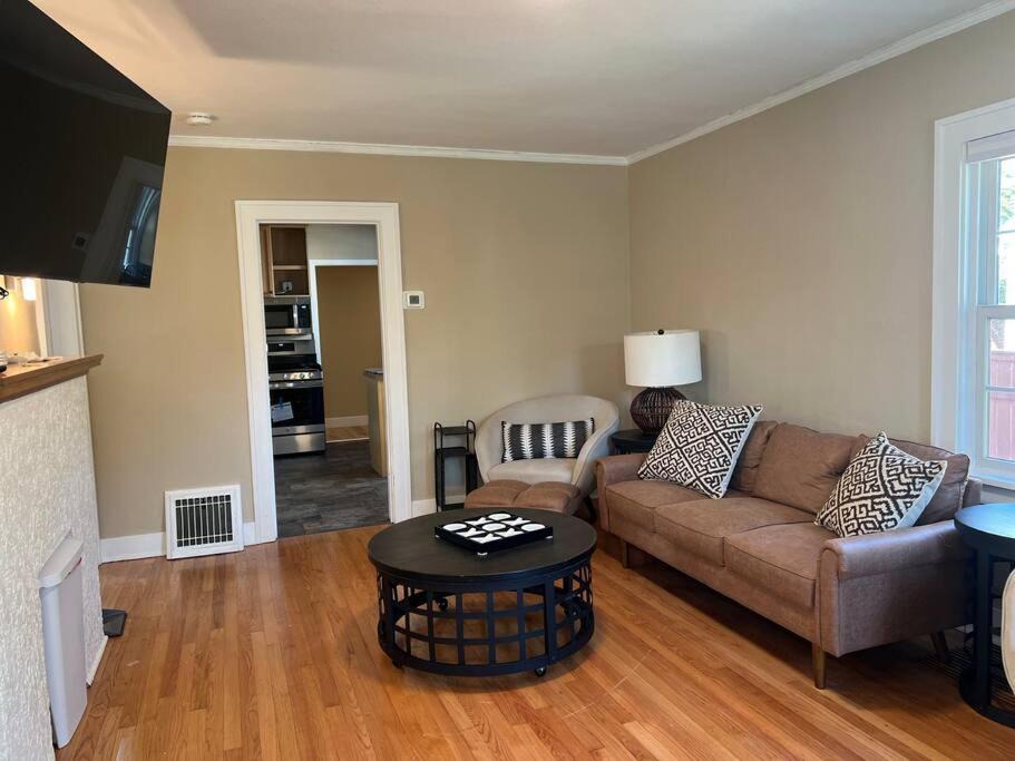 Photo of Livingroom in Billings