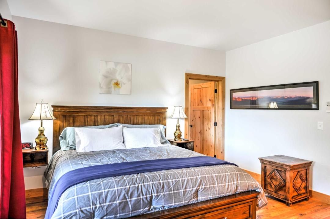 Photo of Bedroom in Columbia Falls