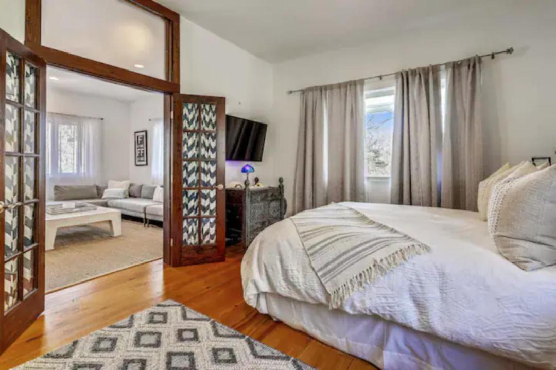 Photo of Bedroom in Sagaponack