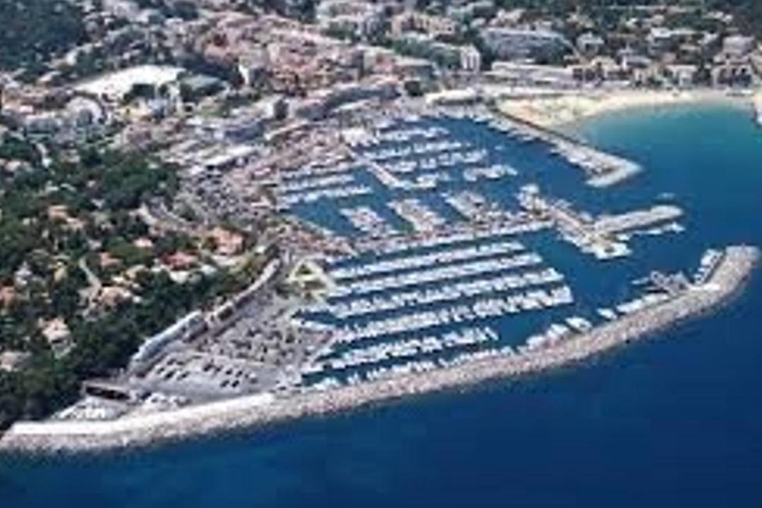 Photo of Others in Cavaliere
