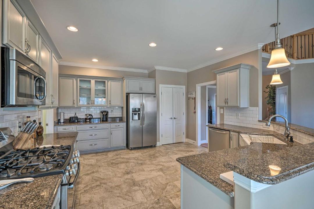 Photo of Livingroom in High Point