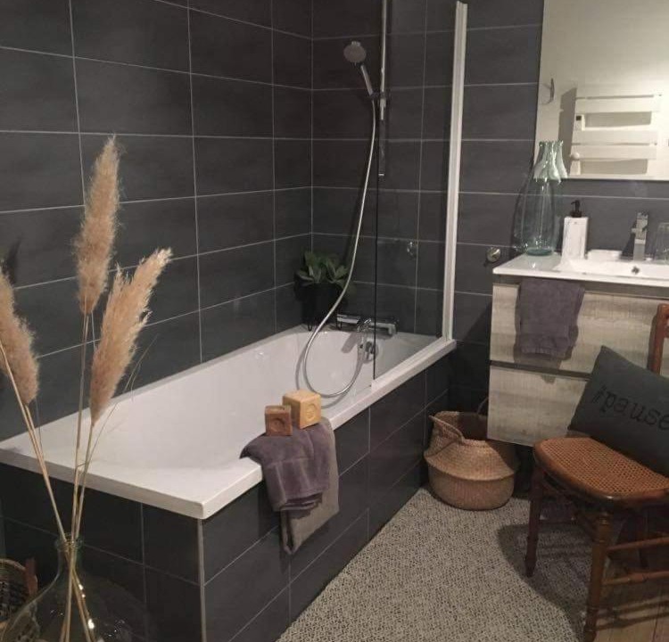 Photo of Bathroom in Albertville