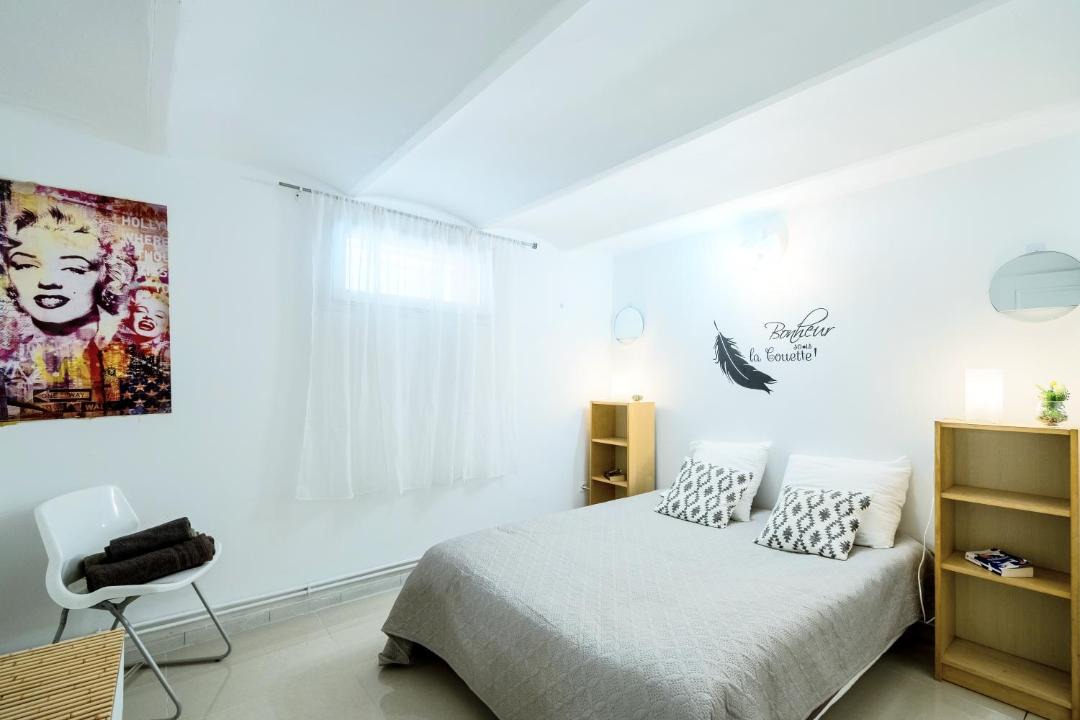 Photo of Bedroom in Pont de Vivaux