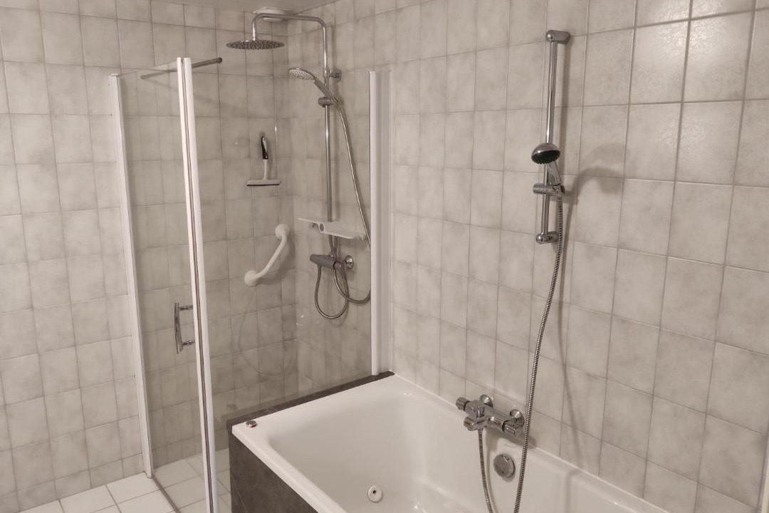 Photo of Bathroom in Daarle