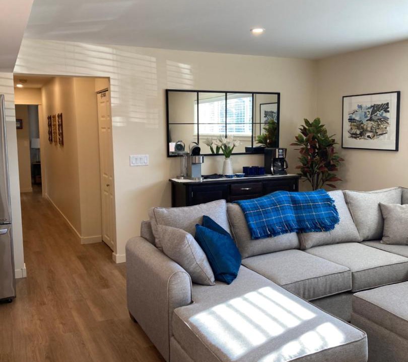 Photo of Livingroom in Okanagan-Similkameen
