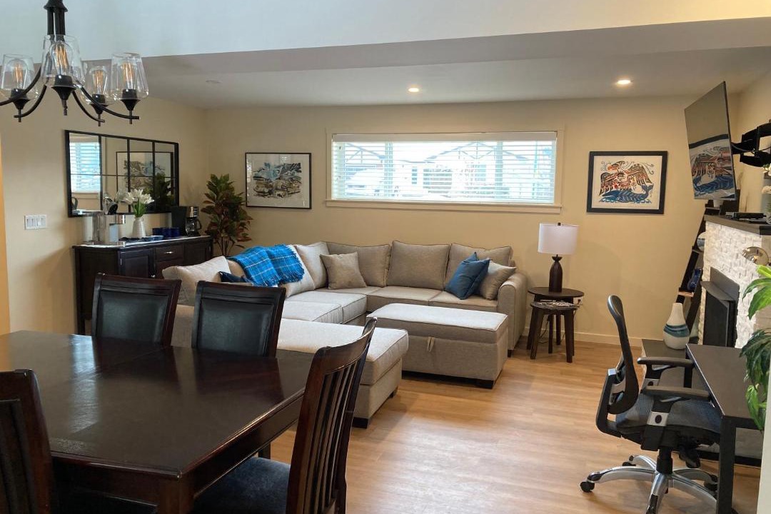 Photo of Livingroom in Okanagan-Similkameen