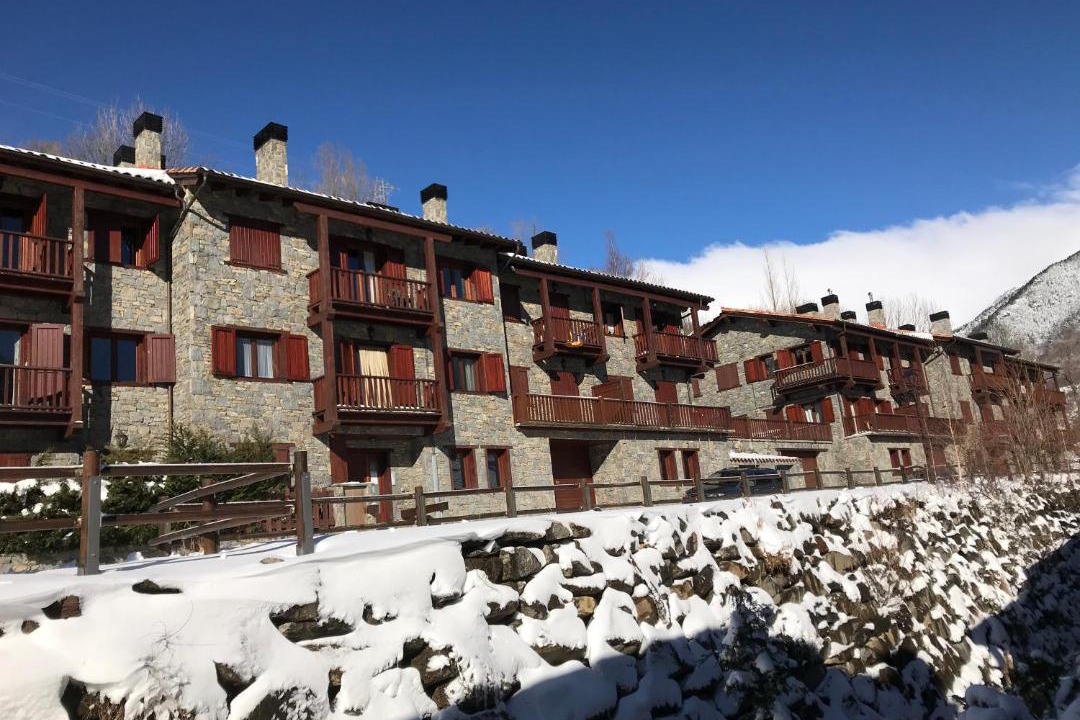 Photo of Buildings in Setcases