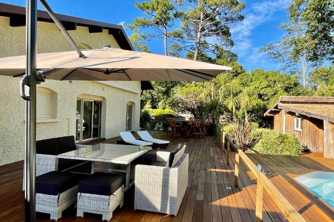 Photo of Patio Balcony in Claouey
