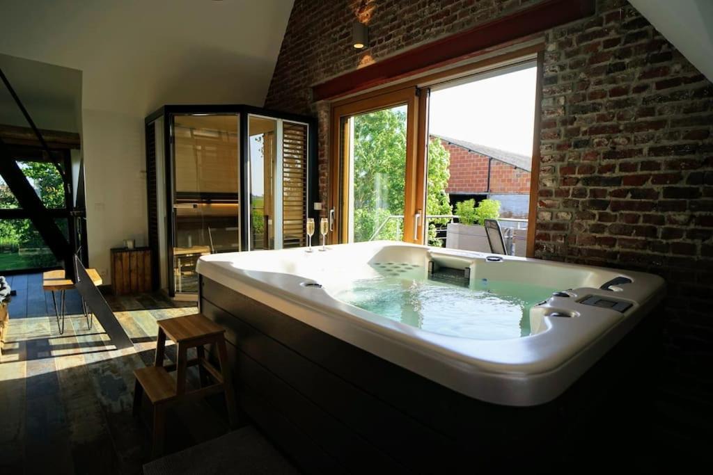 Photo of Bathroom in Bois-Grenier