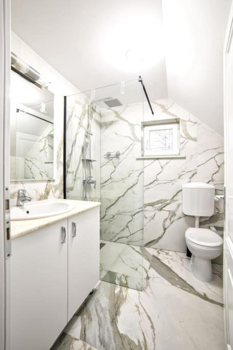 Photo of Bathroom in Radauti