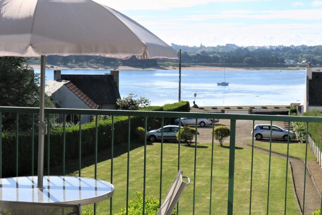 Photo of Patio Balcony in Tregastel