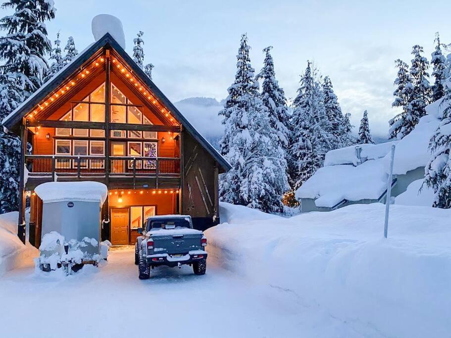 Photo of Buildings in Hyak