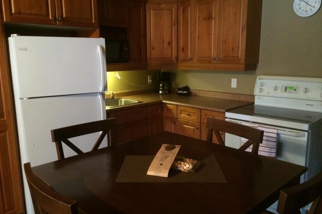 Photo of Kitchen in Algonquin Highlands