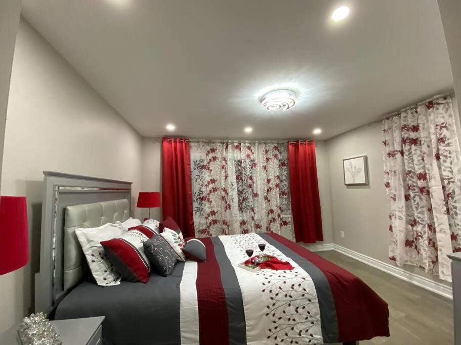 Photo of Bedroom in Ajax