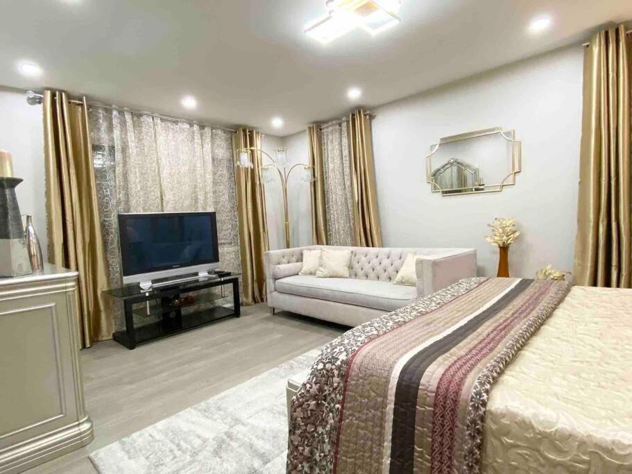 Photo of Bedroom in Ajax