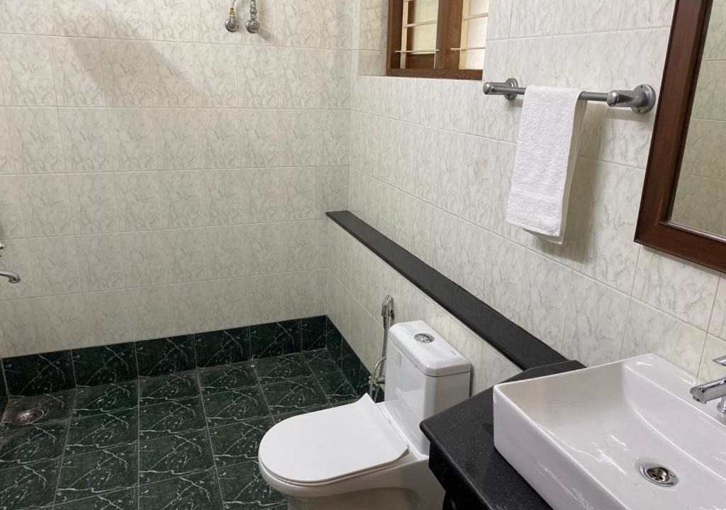 Photo of Bathroom in Vazhuthacaud